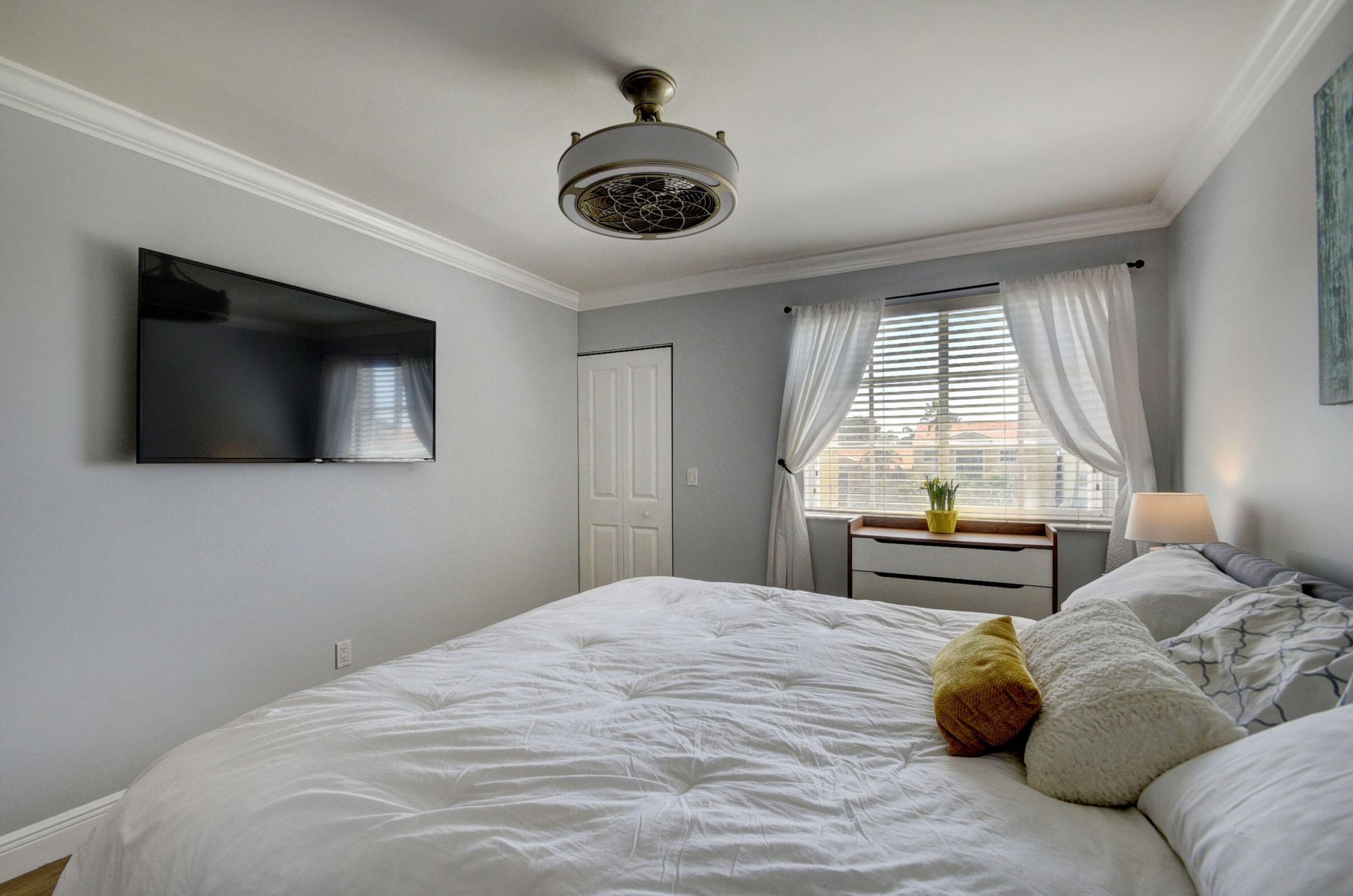 145 Yacht Club Way, Unit 304, Hypoluxo, FL 33462 Photo