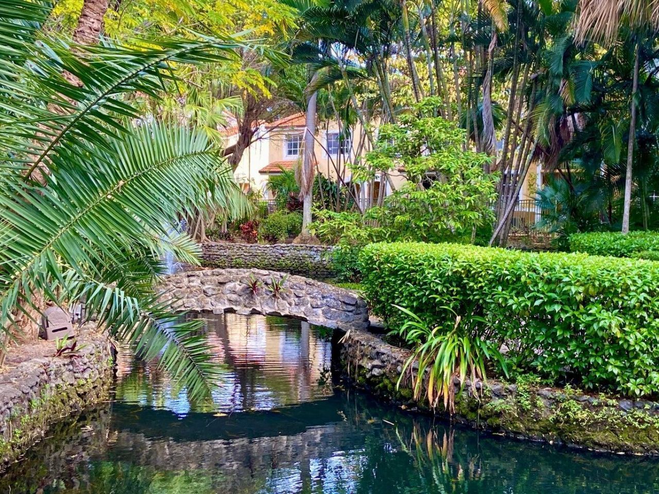 145 Yacht Club Way, Unit 304, Hypoluxo, FL 33462 Photo