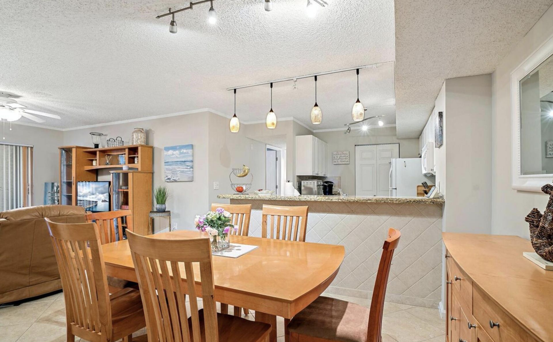 266 Village Boulevard, Unit 6102, Tequesta, FL 33469 Photo