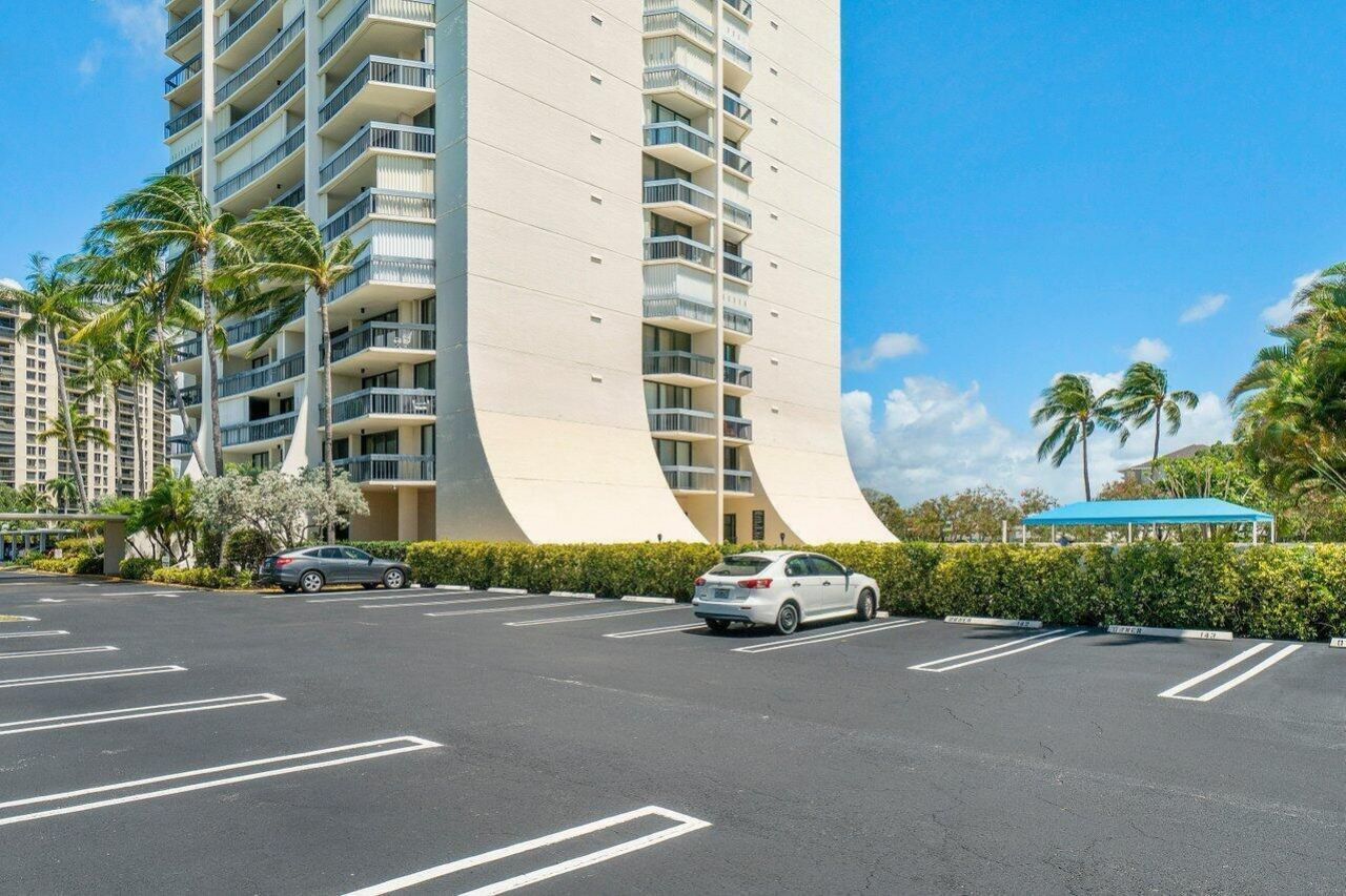 2400 Presidential Way, Unit 1706, West Palm Beach, FL 33401 Photo