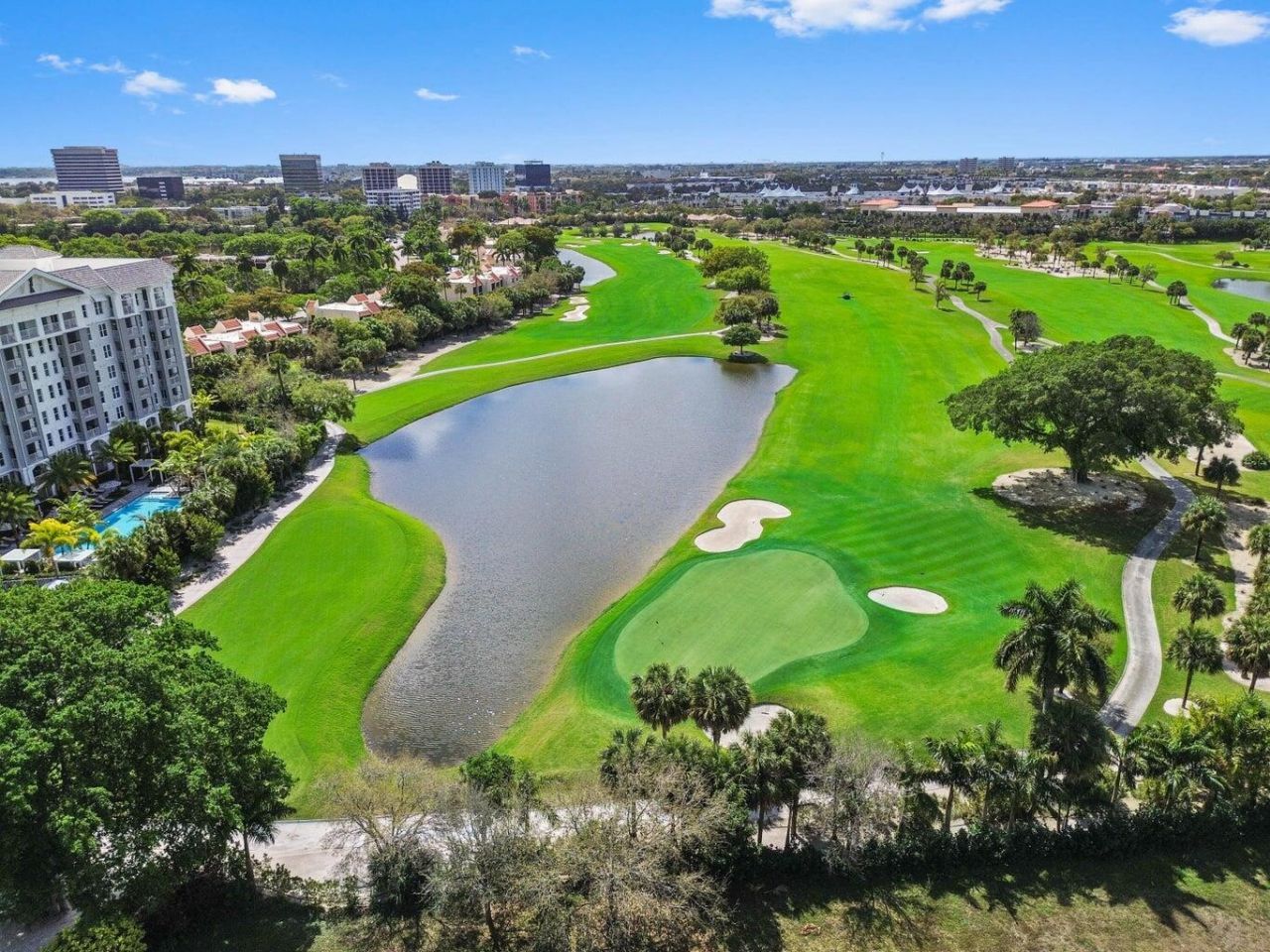 2400 Presidential Way, Unit 1706, West Palm Beach, FL 33401 Photo