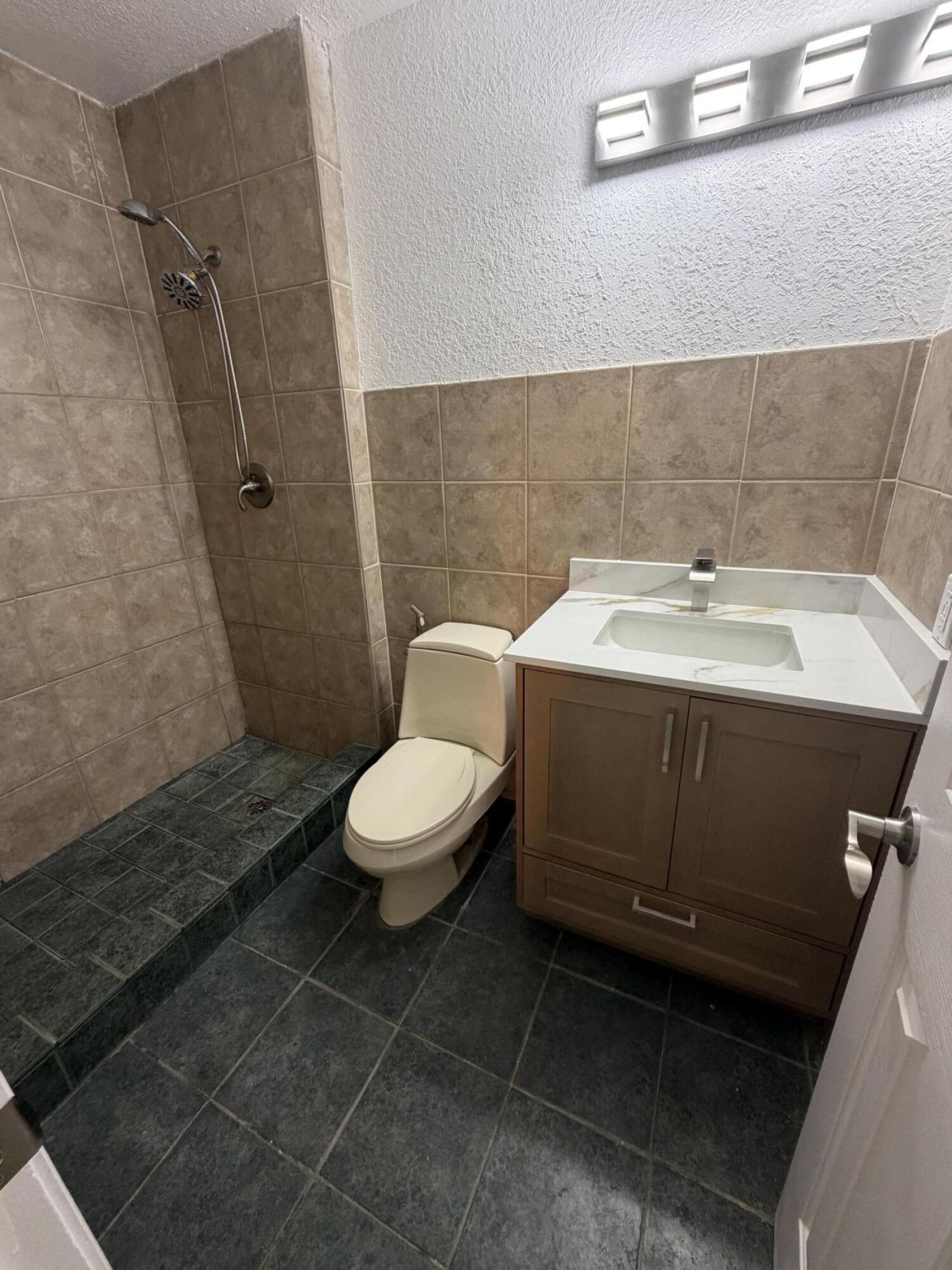 110 Cypress Club Drive, Unit 131, Pompano Beach, FL 33060 Photo