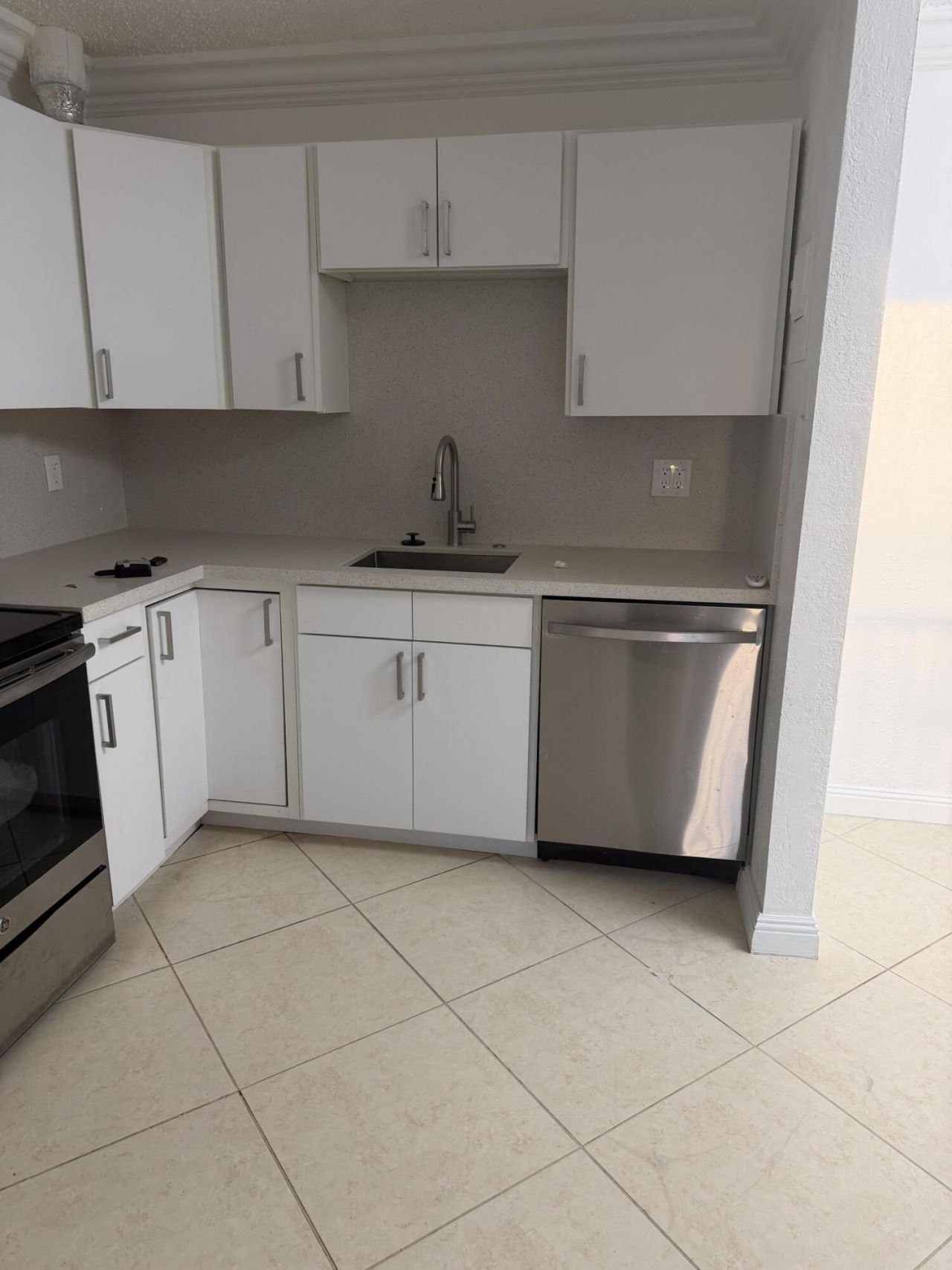 110 Cypress Club Drive, Unit 131, Pompano Beach, FL 33060 Photo