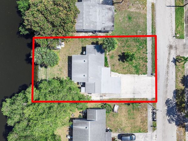 143 NE 6th Court, Deerfield Beach, FL 33441