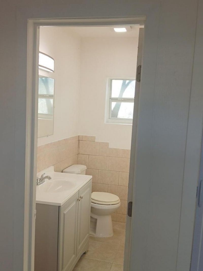 1113 19th Avenue N, Unit 4, Lake Worth Beach, FL 33460 Photo