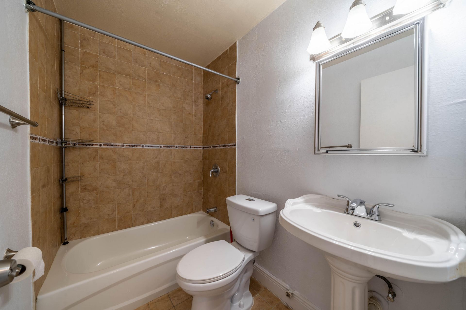 1028 SW 2nd Street, Unit 4, Miami, FL 33130 Photo