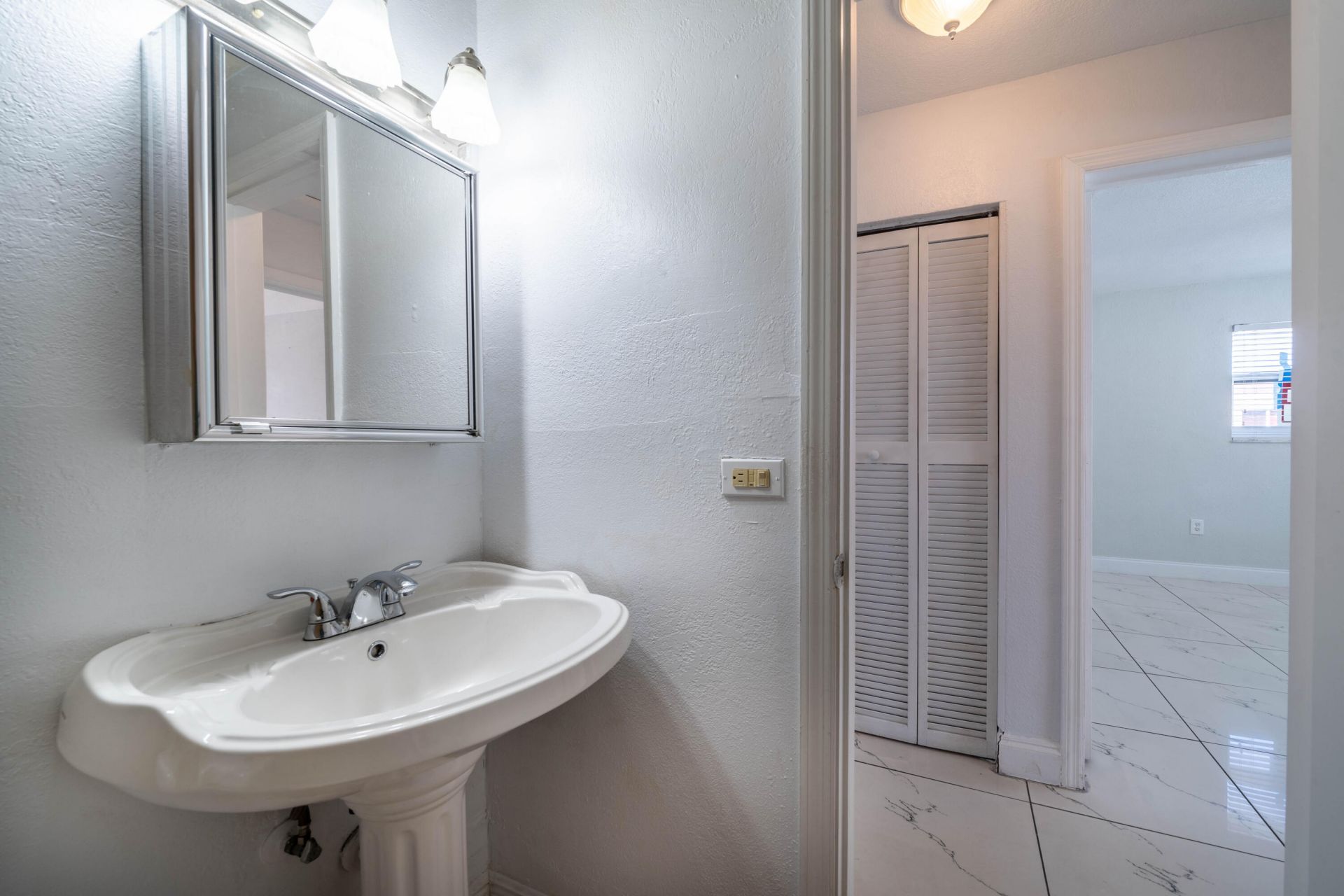 1028 SW 2nd Street, Unit 4, Miami, FL 33130 Photo