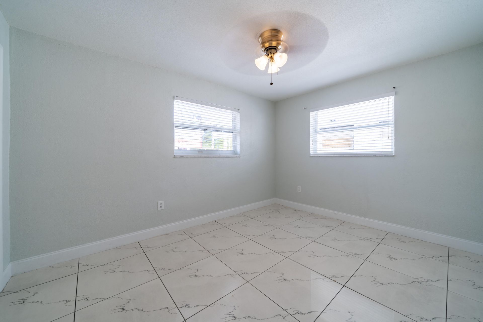 1028 SW 2nd Street, Unit 4, Miami, FL 33130 Photo