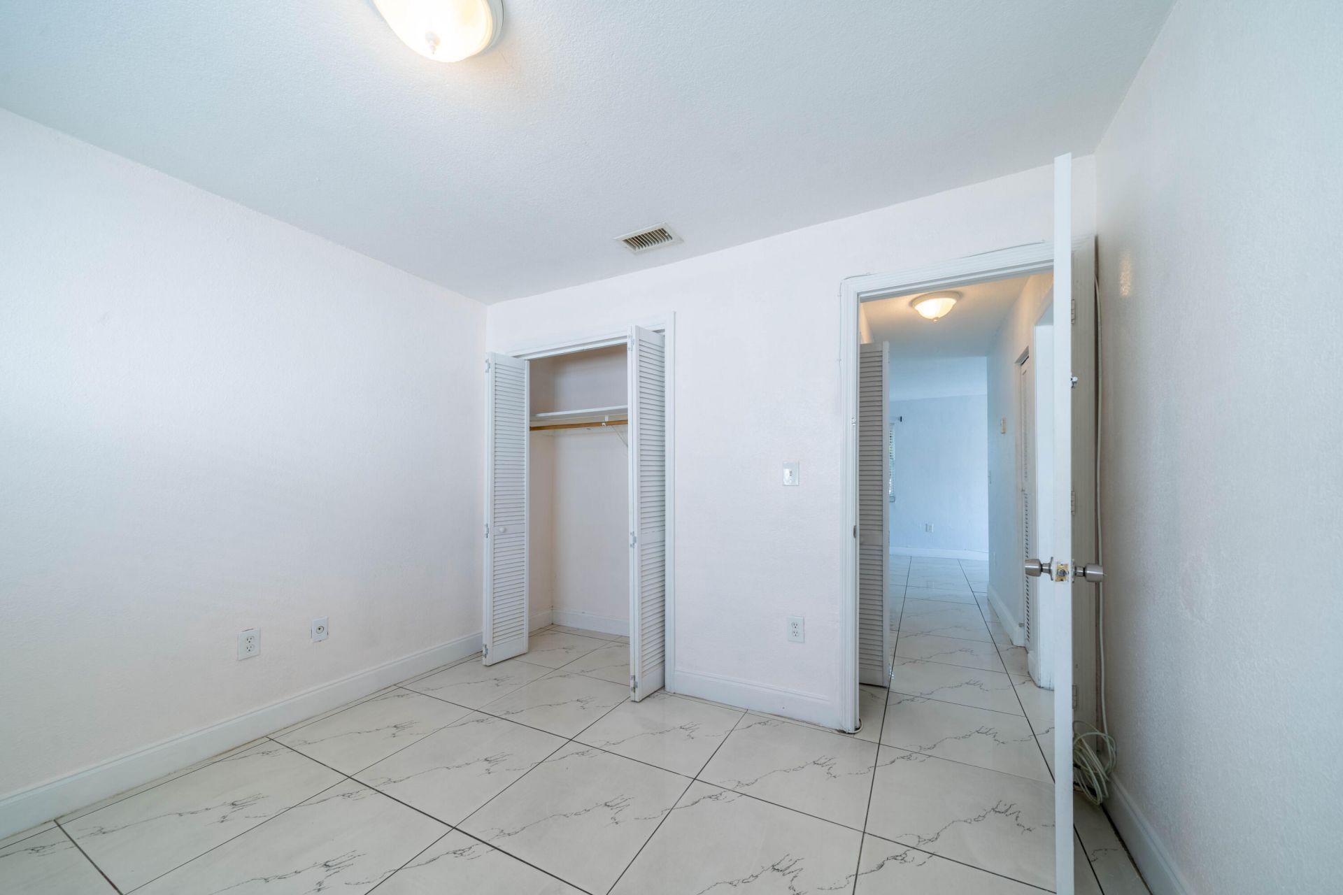 1028 SW 2nd Street, Unit 4, Miami, FL 33130 Photo