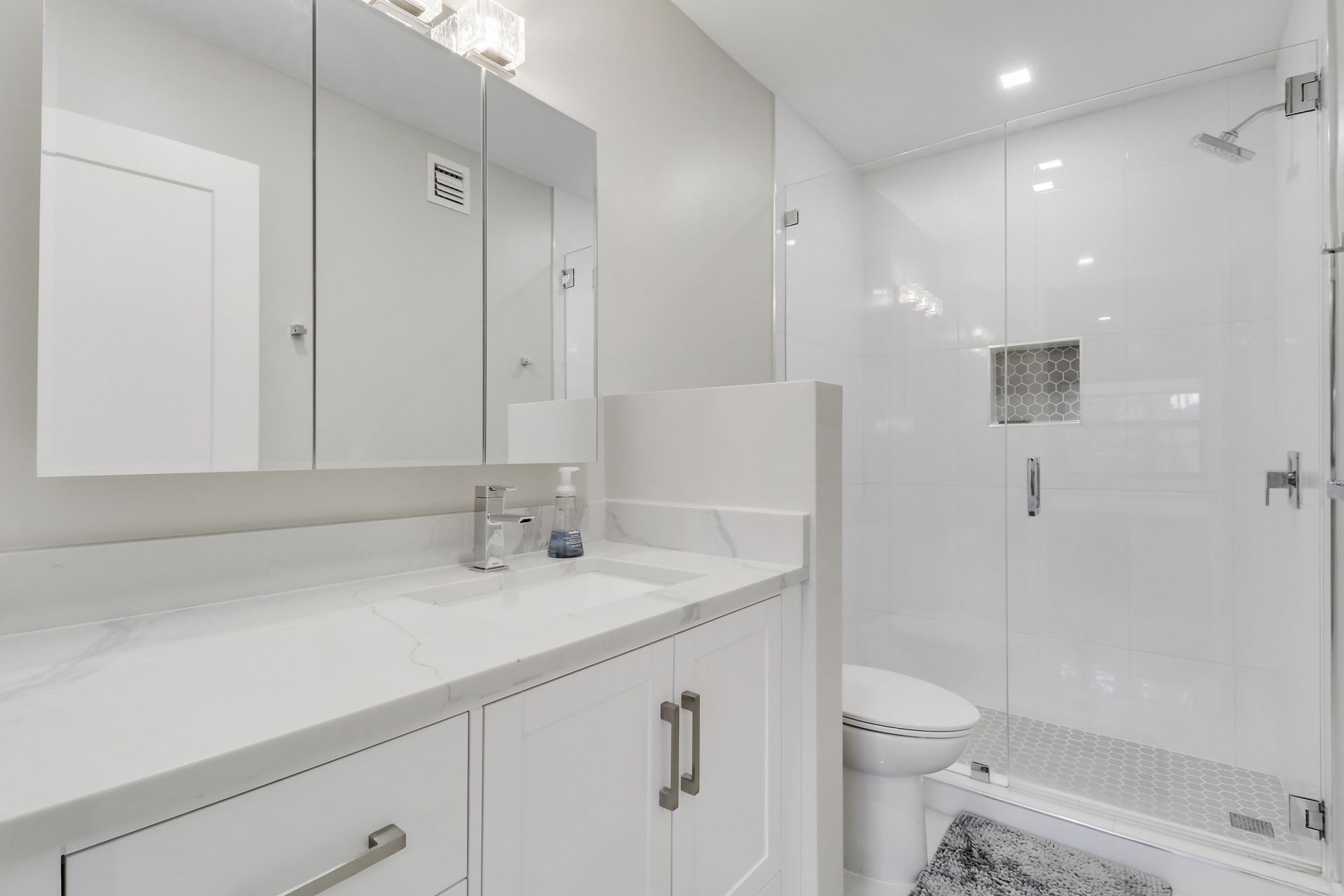 12911 Briarlake Drive, Unit 202, Palm Beach Gardens, FL 33418 Photo