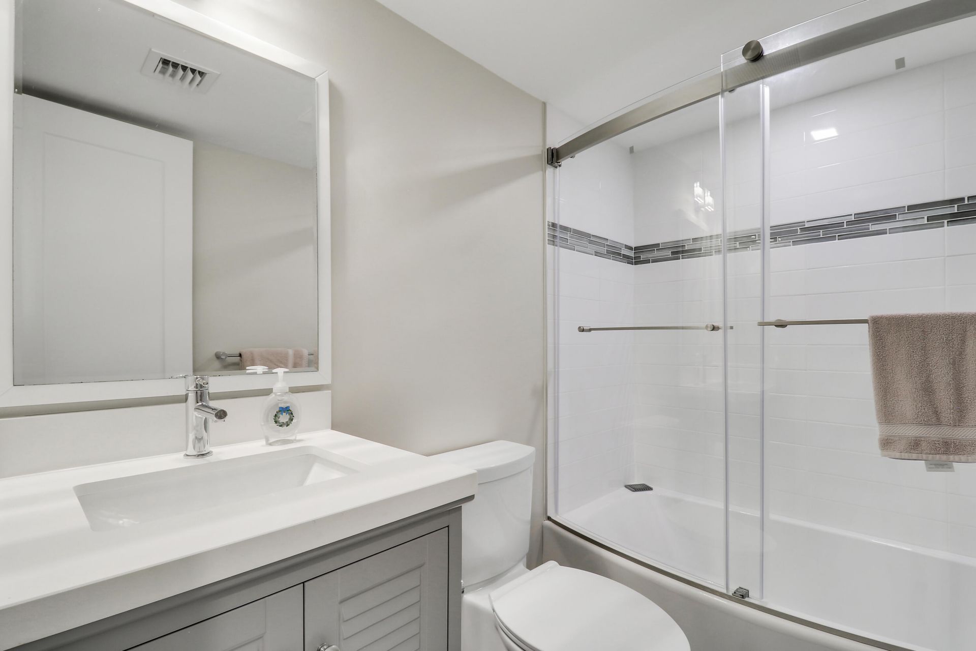 12911 Briarlake Drive, Unit 202, Palm Beach Gardens, FL 33418 Photo