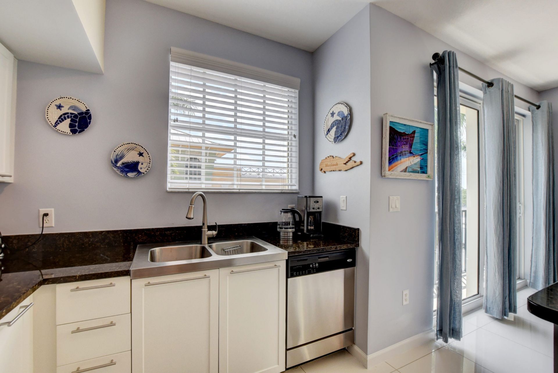 225 NE 1st Street, Unit 306, Delray Beach, FL 33444 Photo