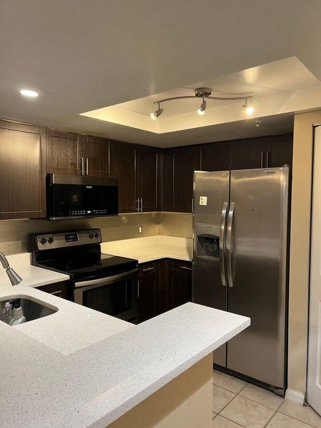 4151 N Haverhill Road, West Palm Beach, FL 33417 Photo