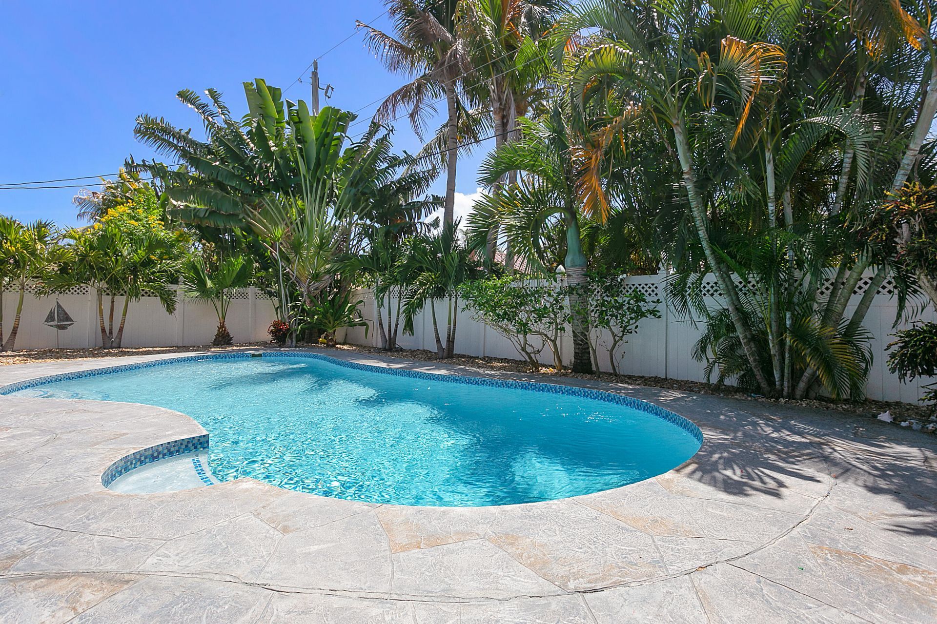 908 SE 10th Street, Deerfield Beach, FL 33441 Photo