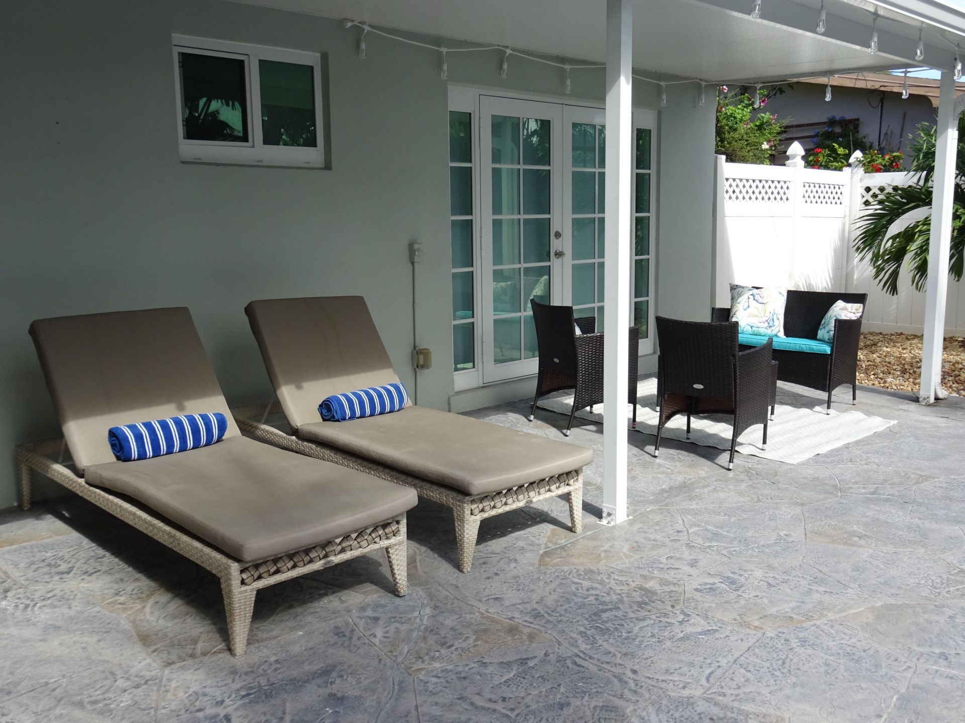 908 SE 10th Street, Deerfield Beach, FL 33441 Photo