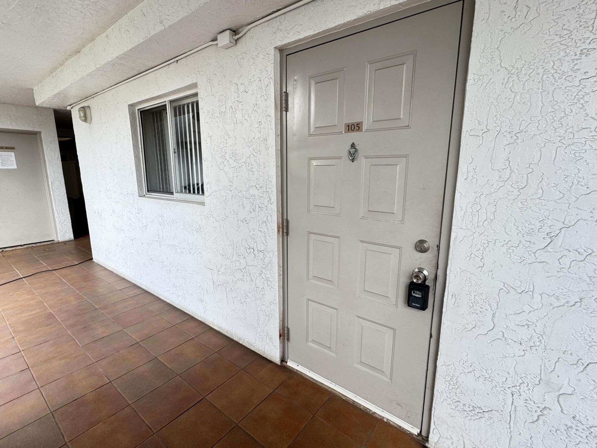 701 N Pine Island Road, Unit 105, Plantation, FL 33324 Photo