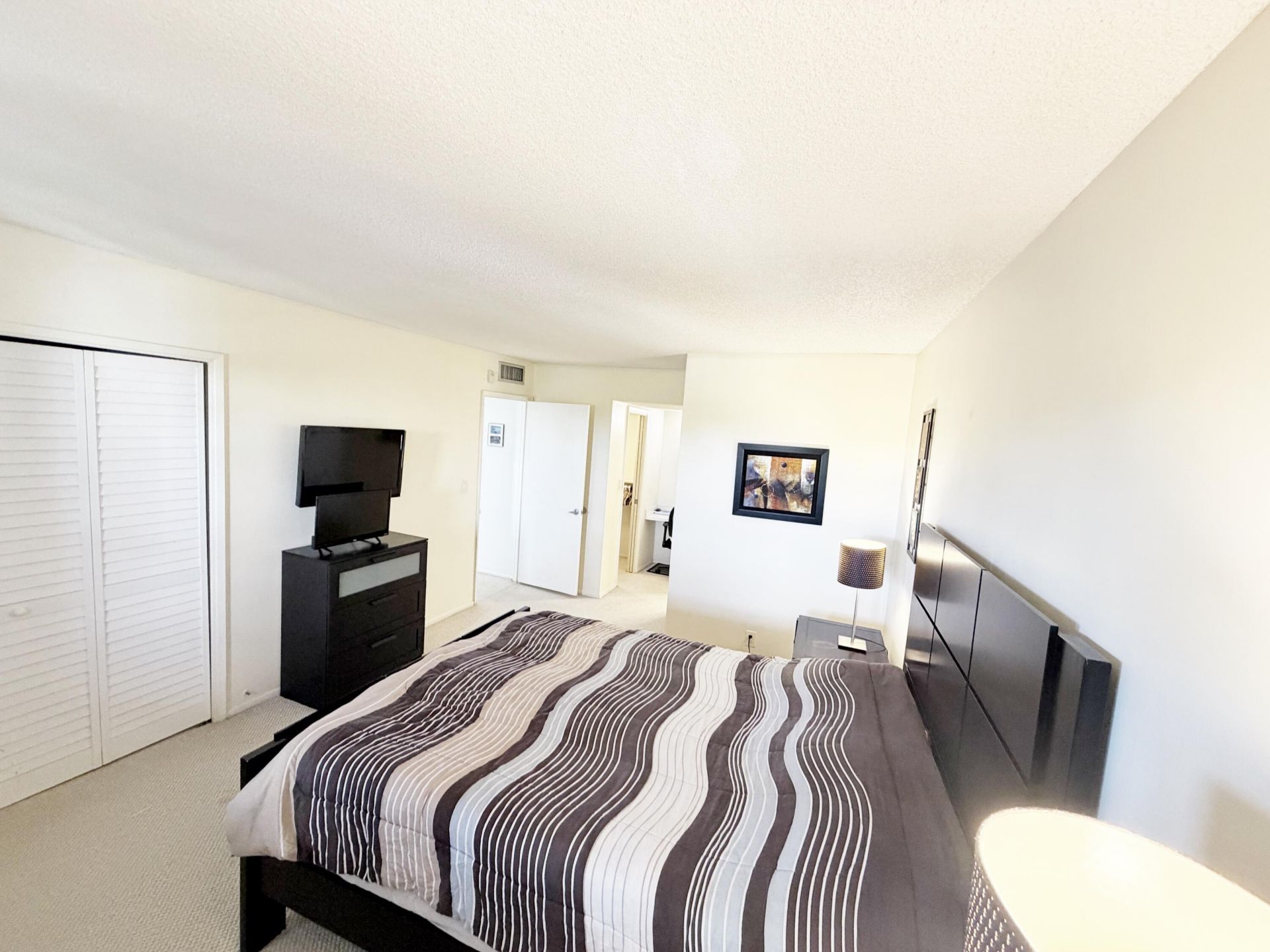 2681 S Course Drive, Unit 511, Pompano Beach, FL 33069 Photo