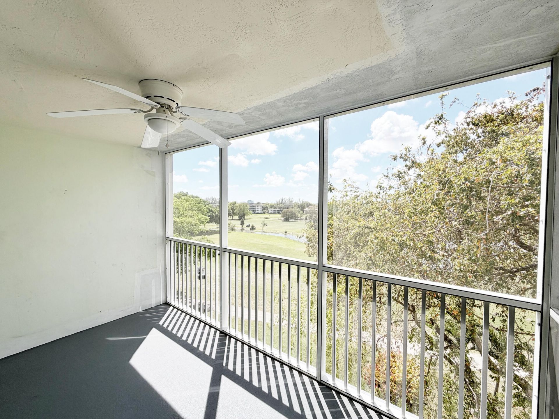 2681 S Course Drive, Unit 511, Pompano Beach, FL 33069 Photo