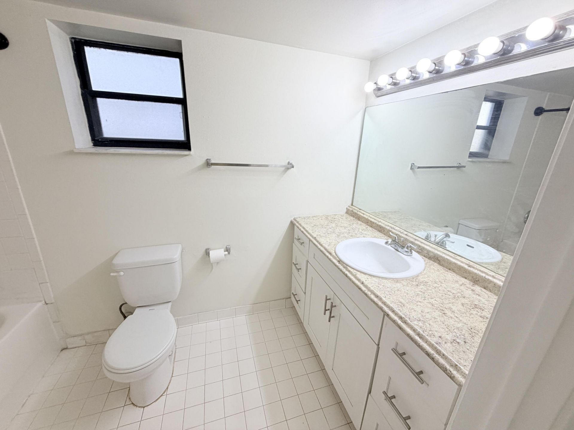 1820 N Congress Avenue, Unit 103, West Palm Beach, FL 33401 Photo