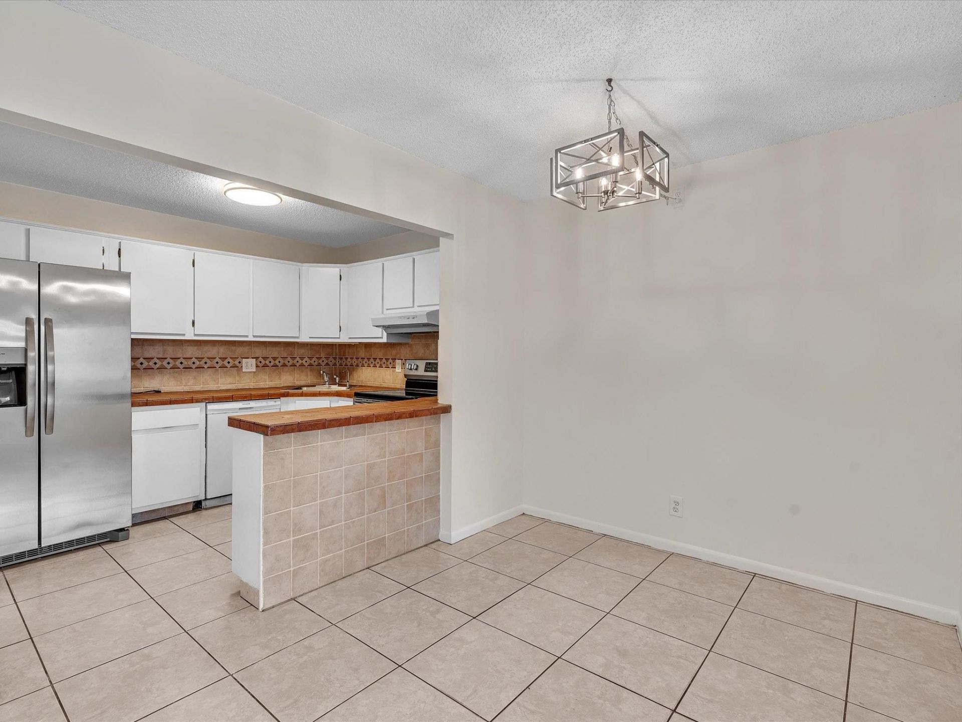 305 Knotty Pine Circle, Unit A2, Greenacres, FL 33463 Photo