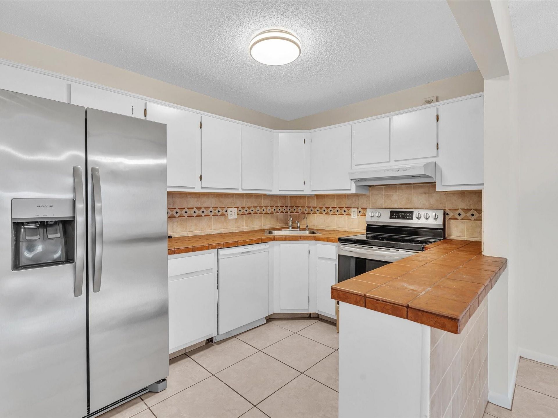 305 Knotty Pine Circle, Unit A2, Greenacres, FL 33463 Photo
