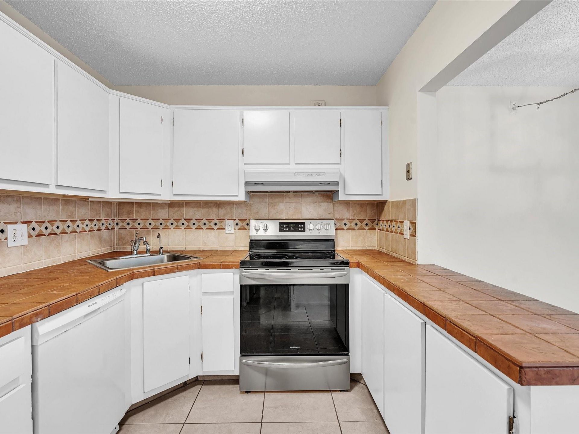 305 Knotty Pine Circle, Unit A2, Greenacres, FL 33463 Photo