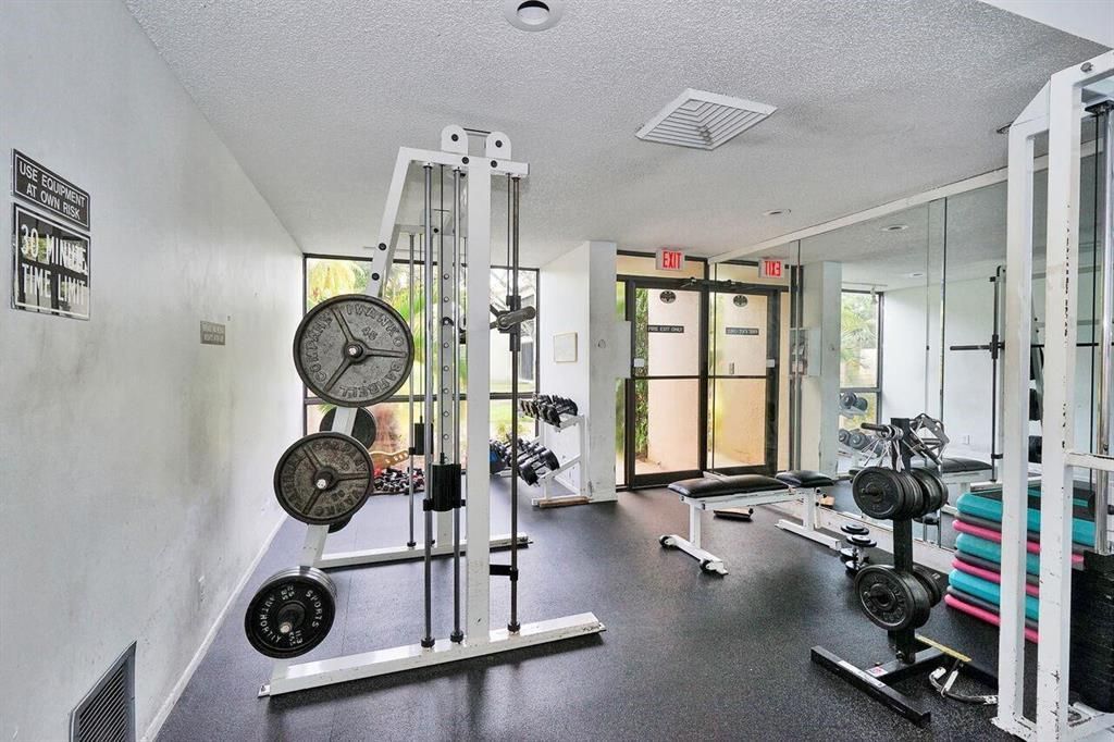 2334 S Cypress Bend Dr, Unit 308, Pompano Beach, FL 33069 Photo