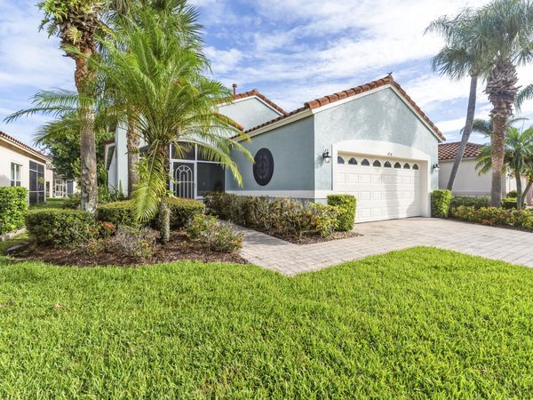 454 NW Lismore Lane, Port St. Lucie, FL 34986