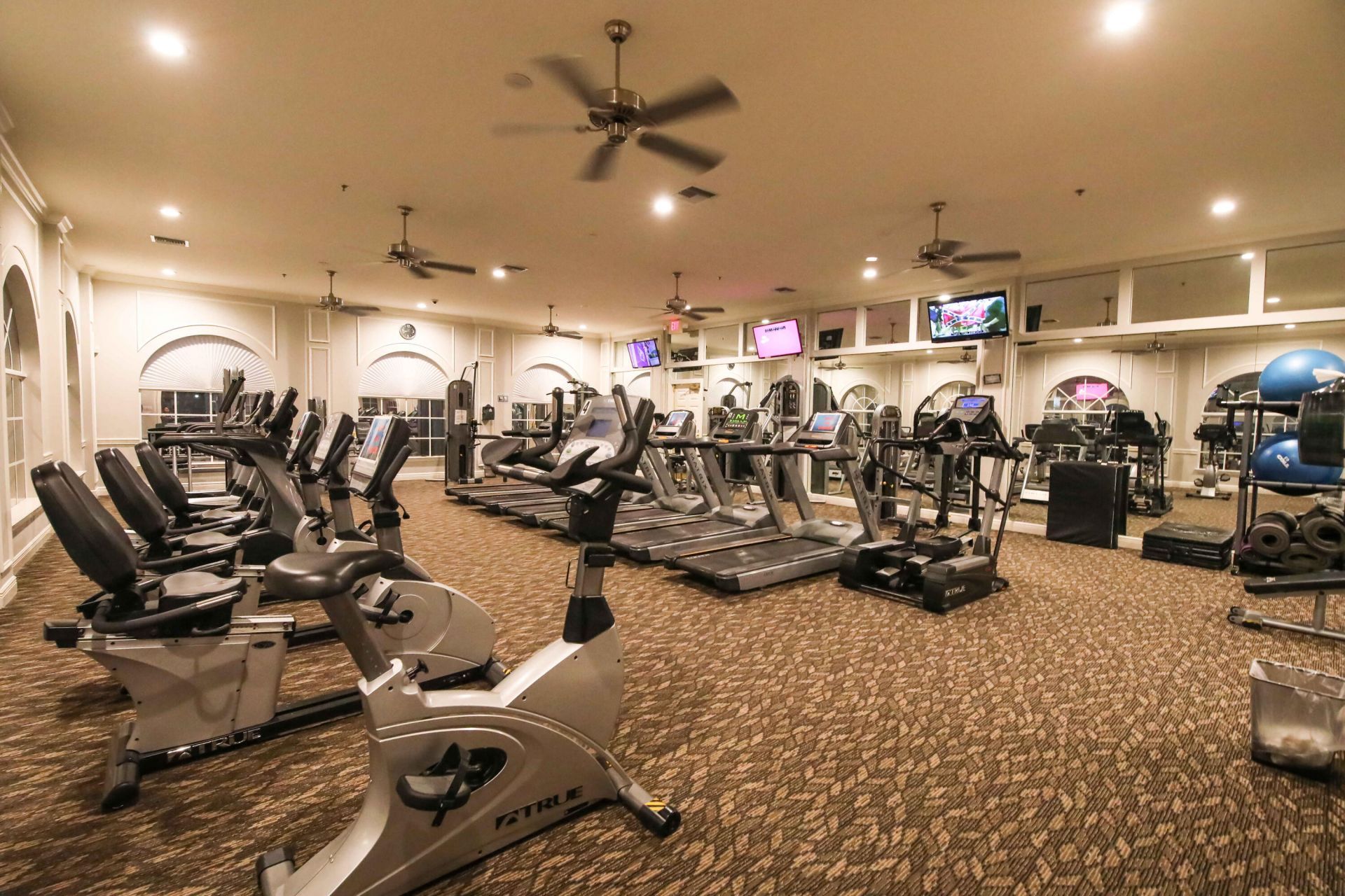 454 NW Lismore Lane, Port Saint Lucie, FL 34986 Photo