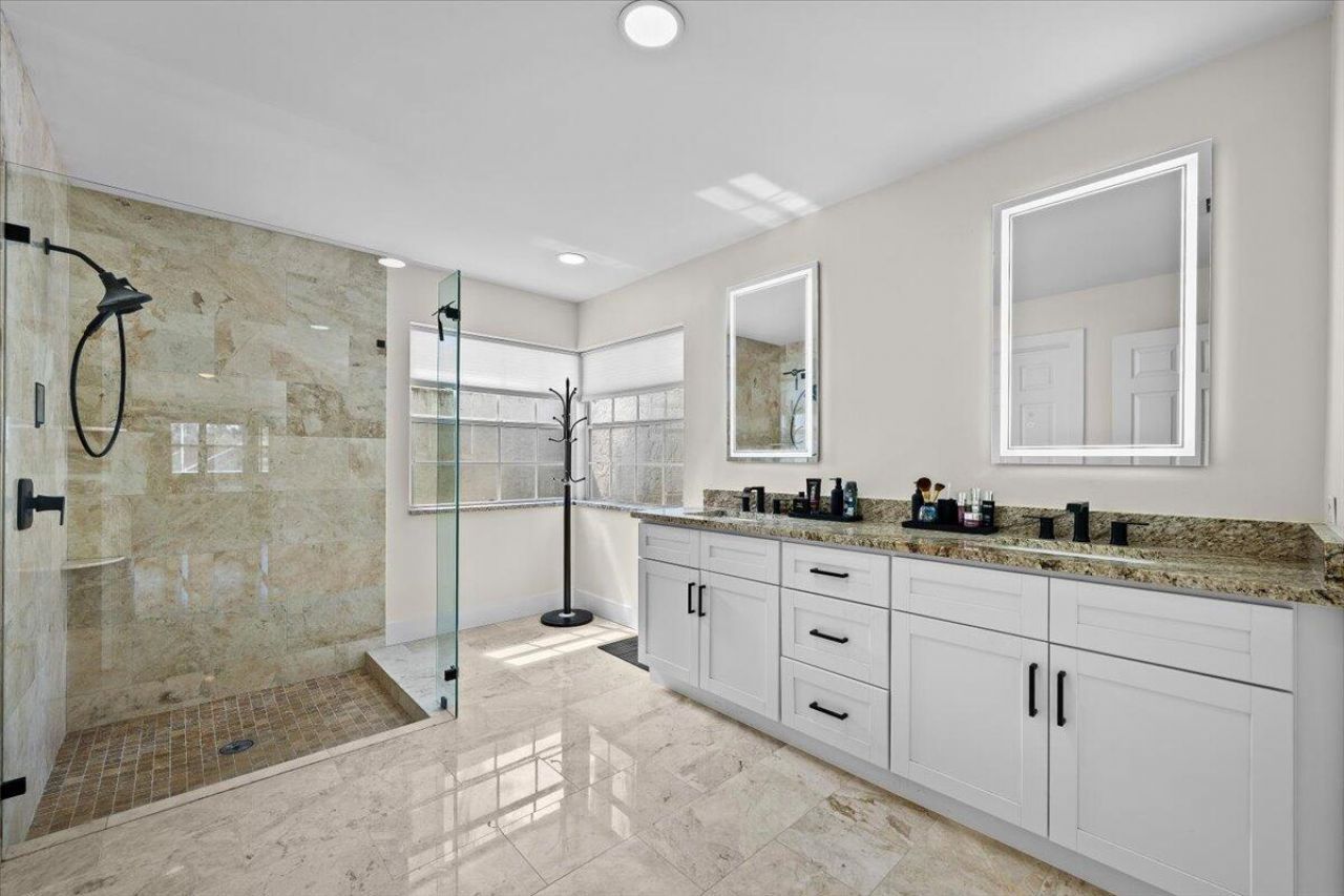 10233 Allamanda Circle, Palm Beach Gardens, FL 33410 Photo