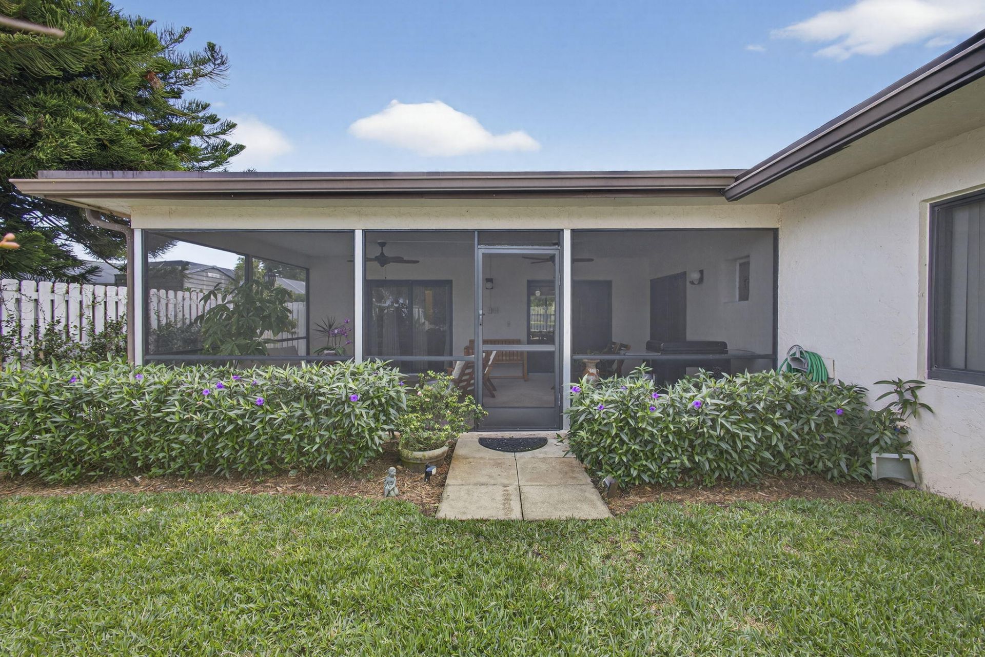 2583 W Carandis Road, West Palm Beach, FL 33406 Photo