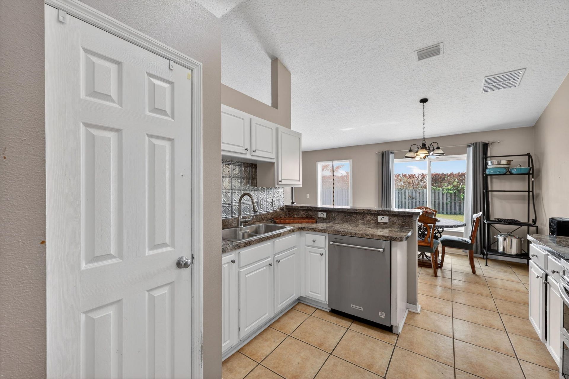 566 SW Sea Holly Terrace, Port Saint Lucie, FL 34984 Photo