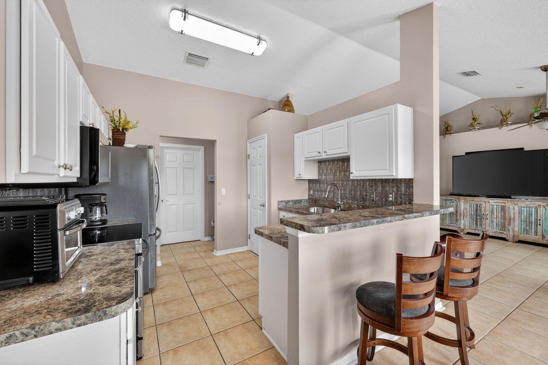 566 SW Sea Holly Terrace, Port Saint Lucie, FL 34984 Photo