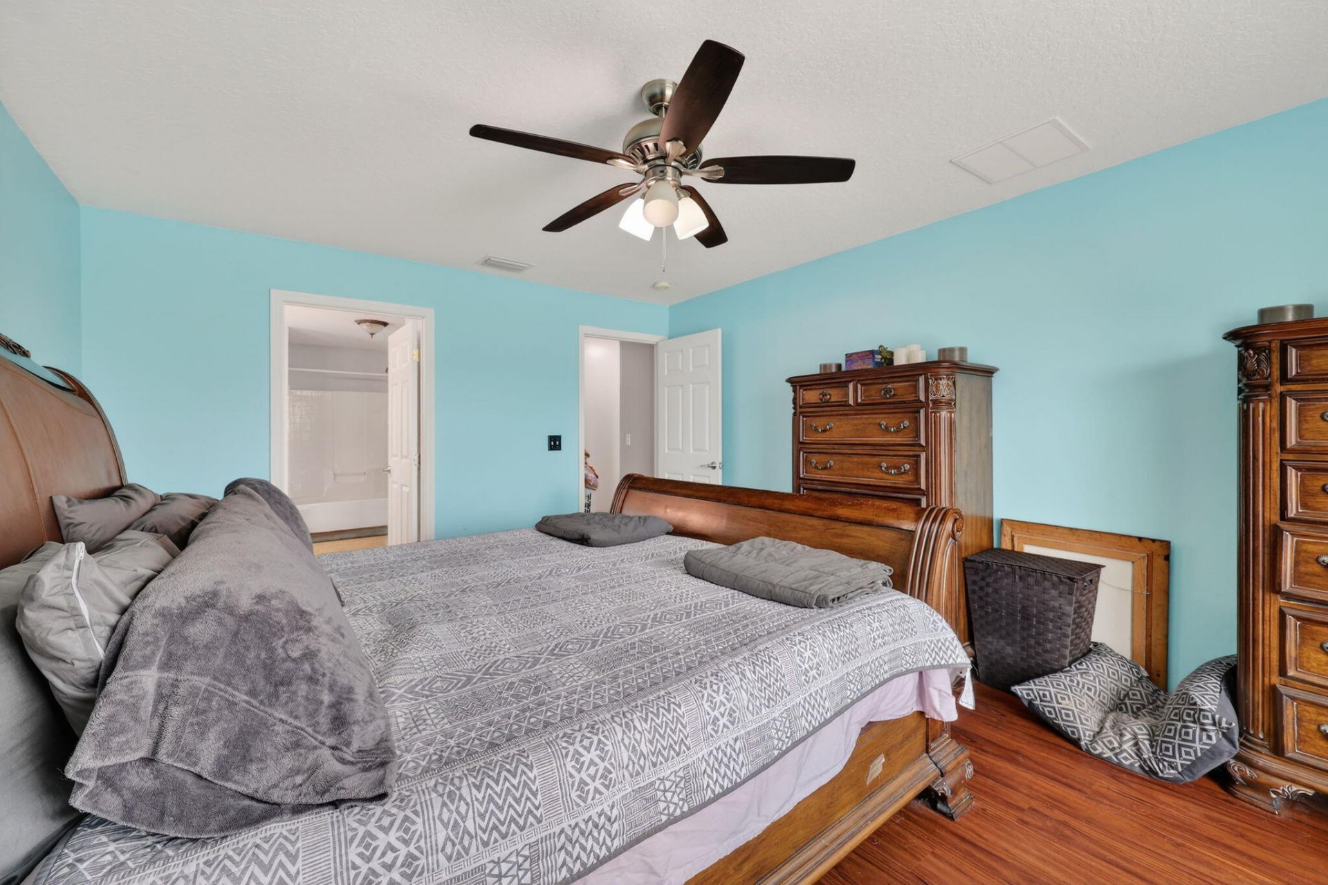 566 SW Sea Holly Terrace, Port Saint Lucie, FL 34984 Photo