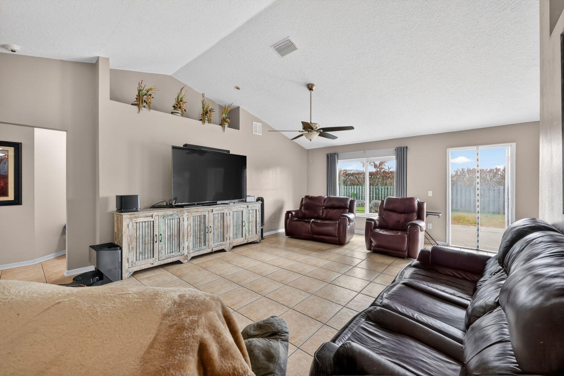 566 SW Sea Holly Terrace, Port Saint Lucie, FL 34984 Photo