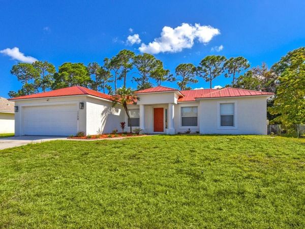 1750 SW Buttercup Avenue, Port St. Lucie, FL 34953