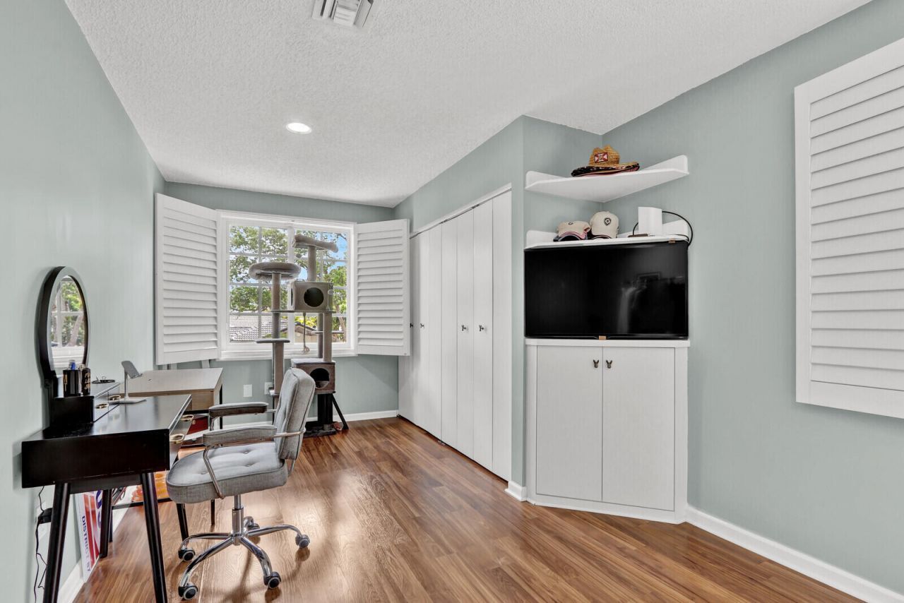 2063 Cezanne Road, West Palm Beach, FL 33409 Photo