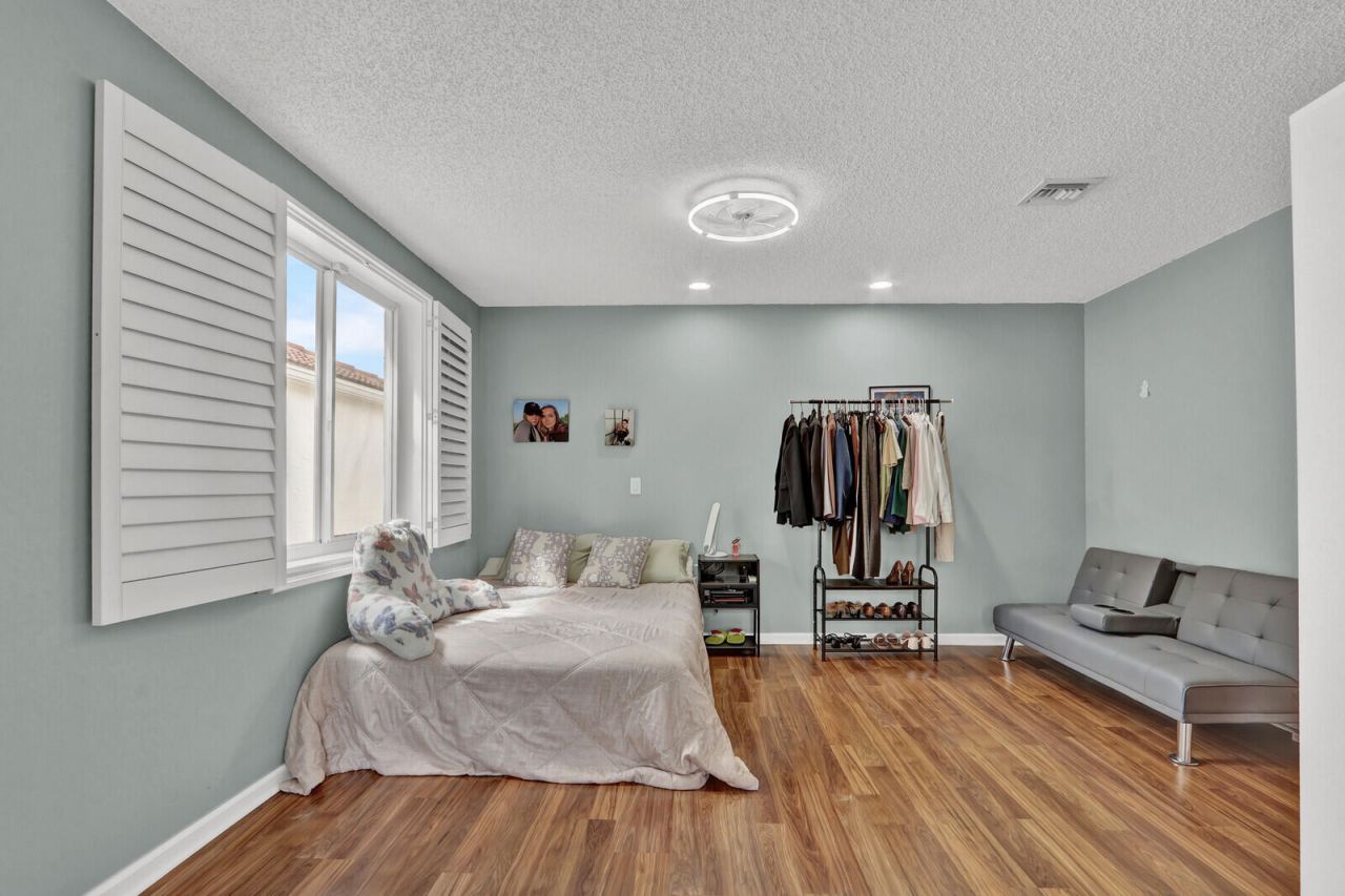 2063 Cezanne Road, West Palm Beach, FL 33409 Photo