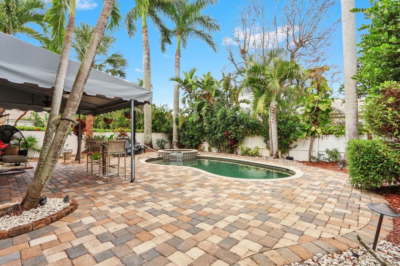 2063 Cezanne Road, West Palm Beach, FL 33409 Photo