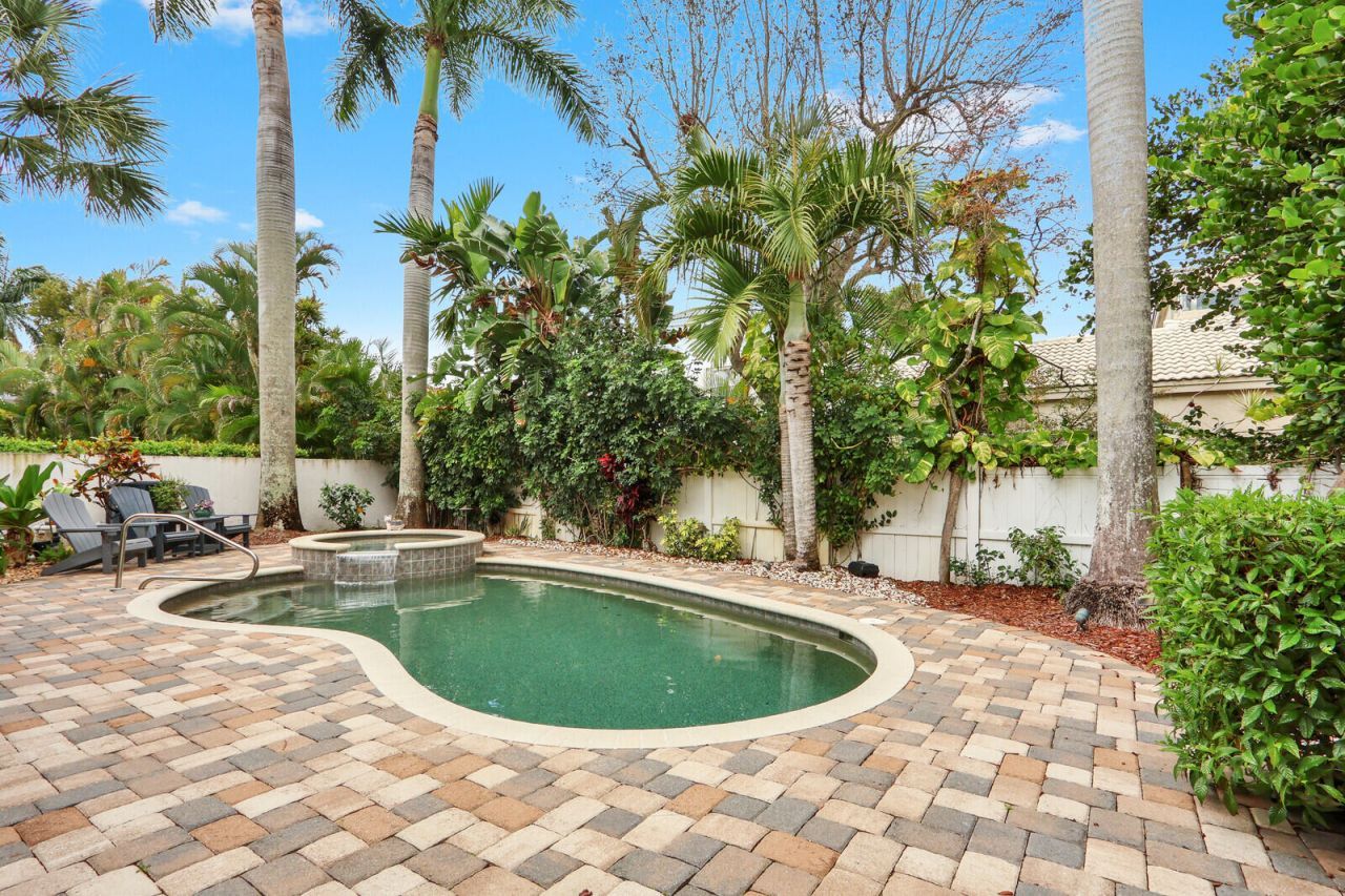 2063 Cezanne Road, West Palm Beach, FL 33409 Photo