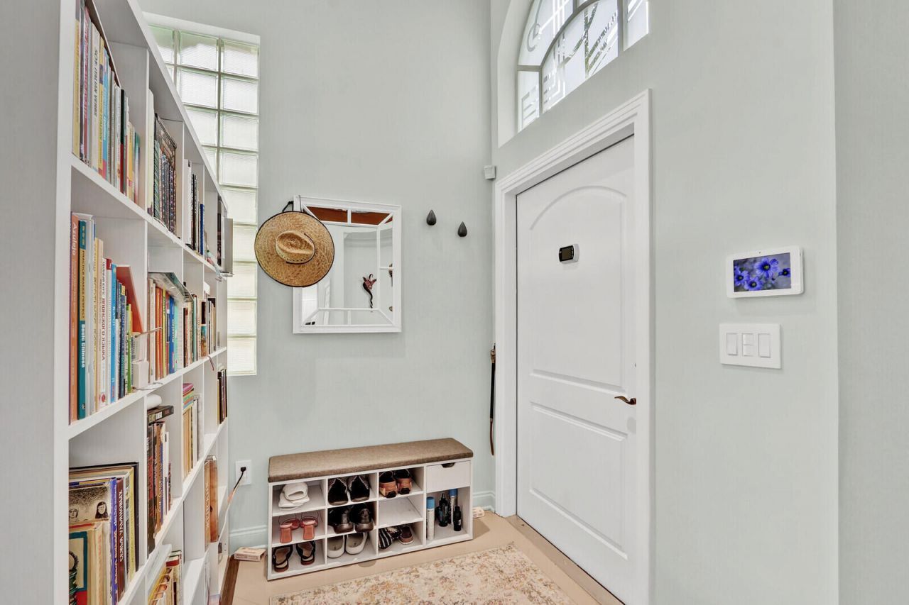 2063 Cezanne Road, West Palm Beach, FL 33409 Photo