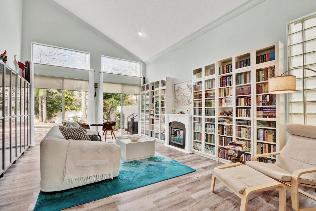 2063 Cezanne Road, West Palm Beach, FL 33409 Photo