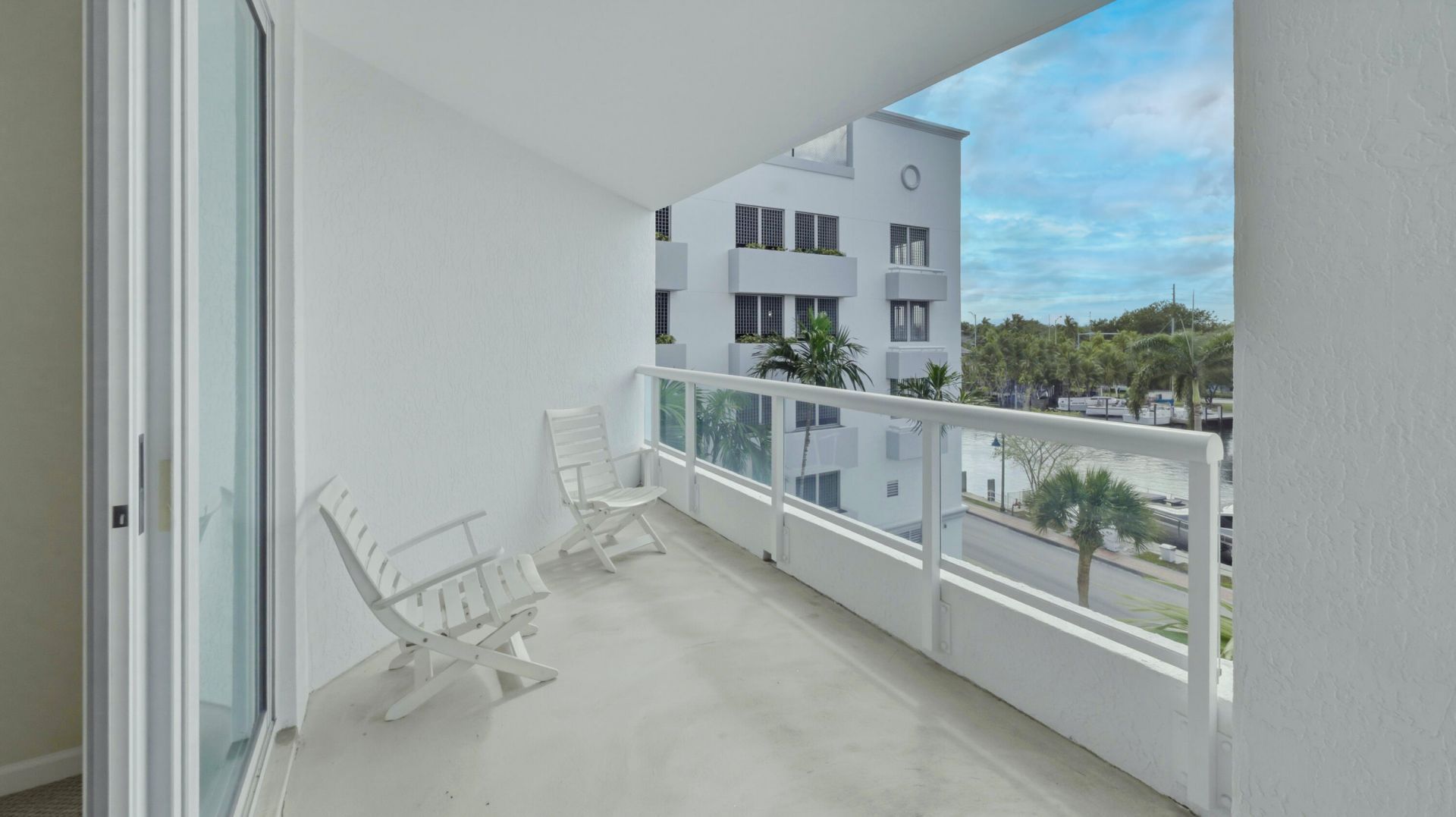 401 SW 4th Avenue, Unit 402, Fort Lauderdale, FL 33315 Photo