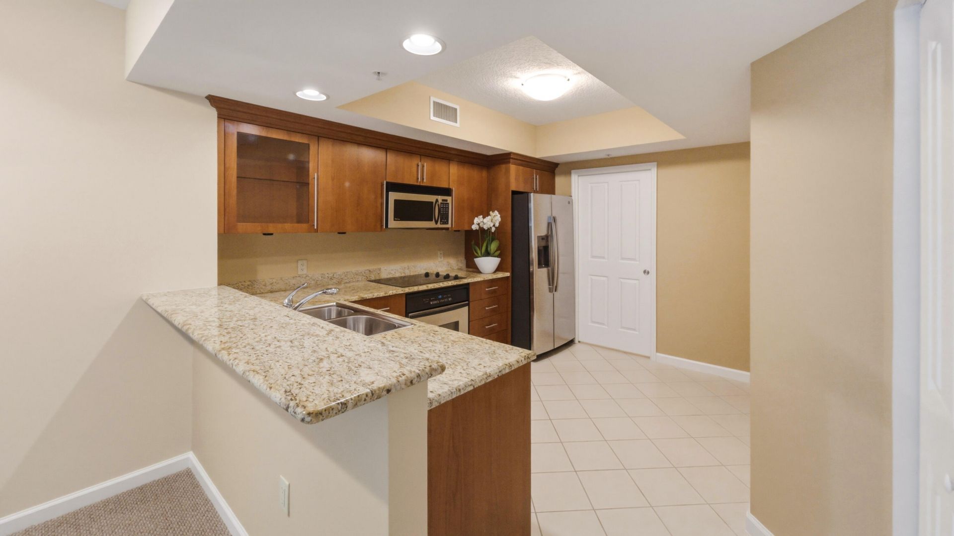 401 SW 4th Avenue, Unit 402, Fort Lauderdale, FL 33315 Photo