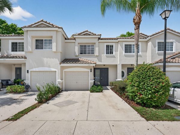 5927 NW 47th Way, Coconut Creek, FL 33073