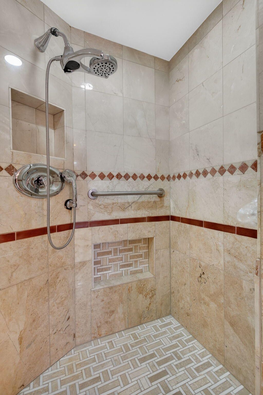 1460 S Ocean Boulevard, Unit 701, Lauderdale by the Sea, FL 33062 Photo