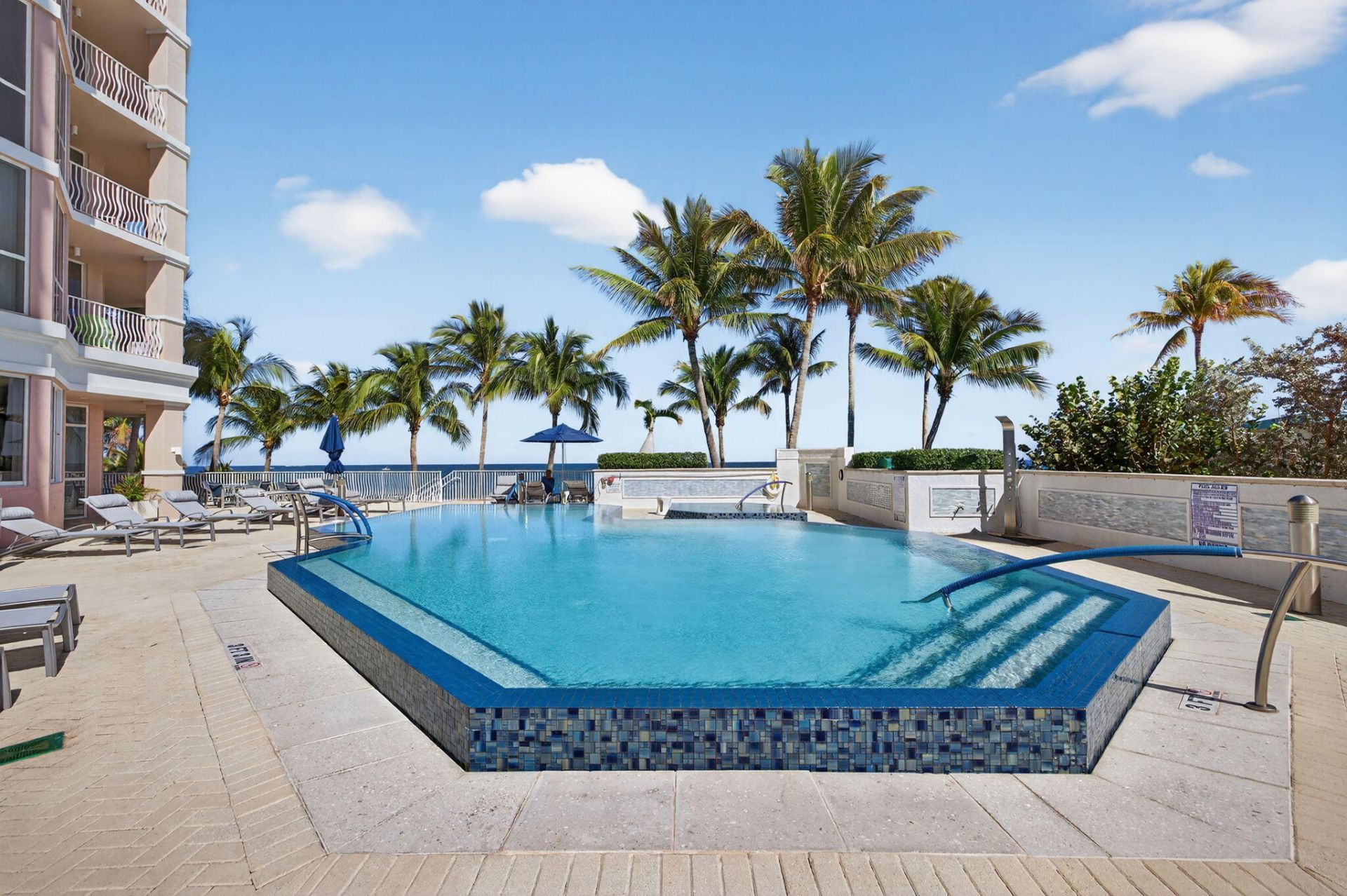 1460 S Ocean Boulevard, Unit 701, Lauderdale by the Sea, FL 33062 Photo