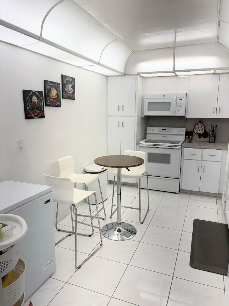 1904 S Ocean Drive, Unit 1107, Hallandale Beach, FL 33009 Photo