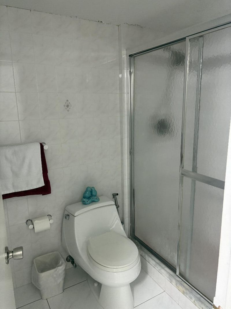 1904 S Ocean Drive, Unit 1107, Hallandale Beach, FL 33009 Photo