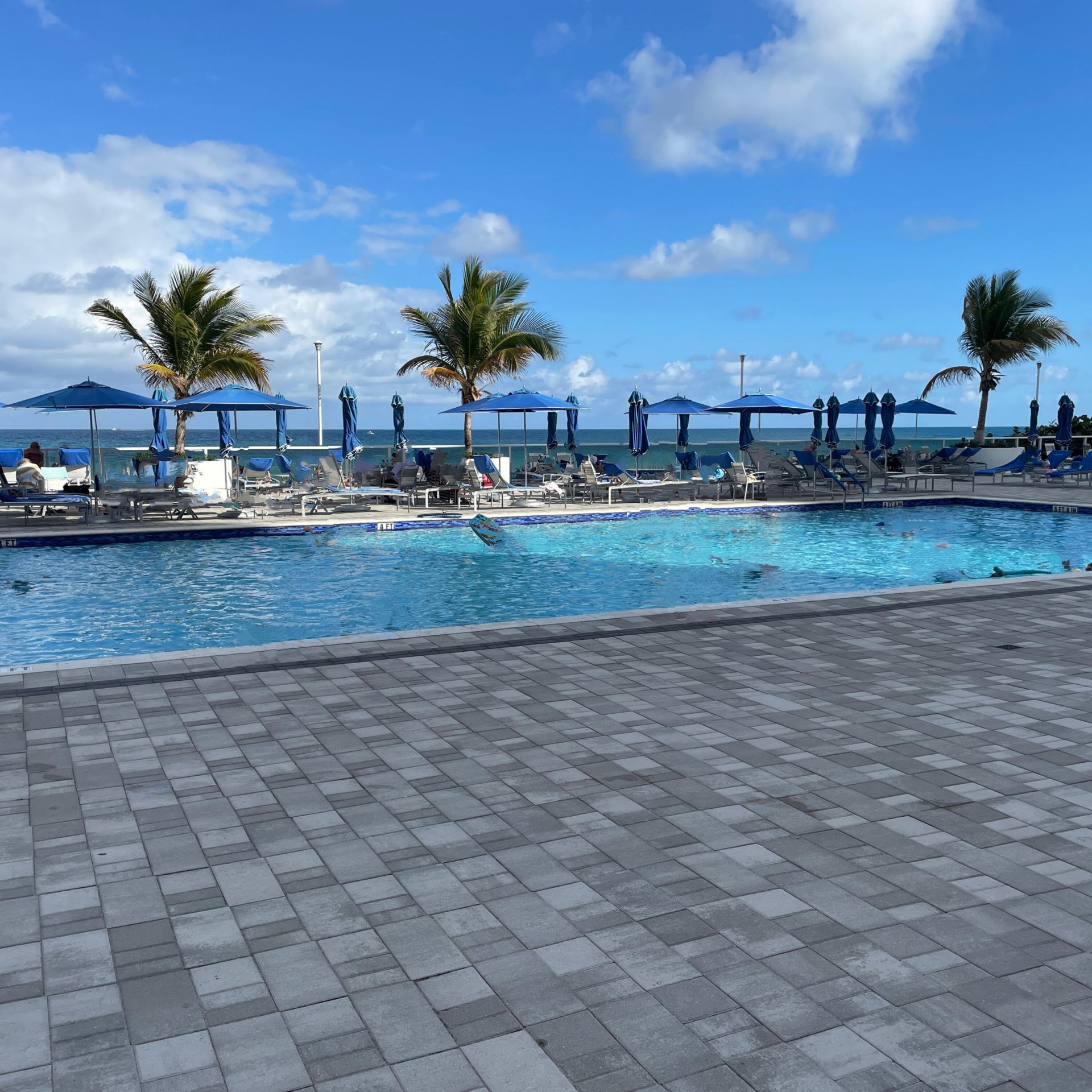 1904 S Ocean Drive, Unit 1107, Hallandale Beach, FL 33009 Photo